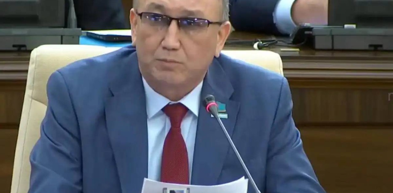 «Назарбаев университеті 73 млрд теңгені тиімсіз жұмсаған»: депутат істің анық-қанығын жариялауды талап етті