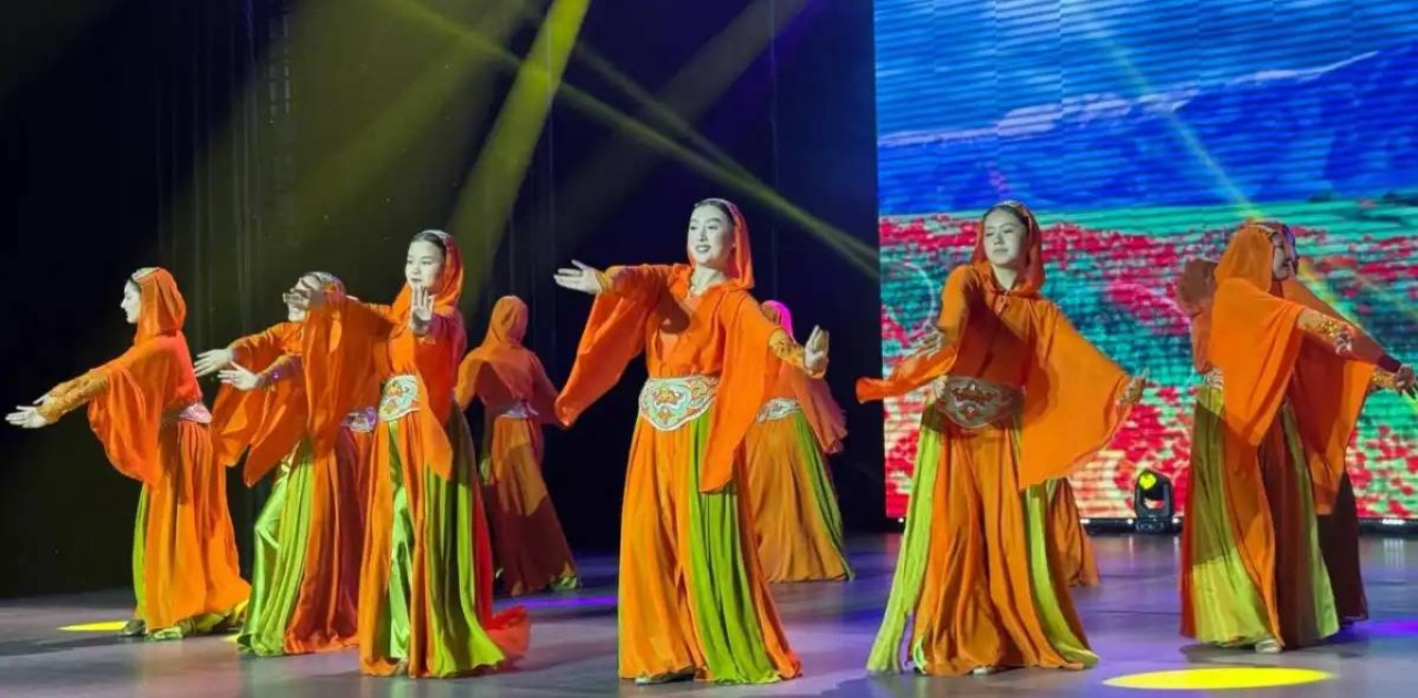 Астанада әйелдер күніне арналған мерекелік концерт өтті