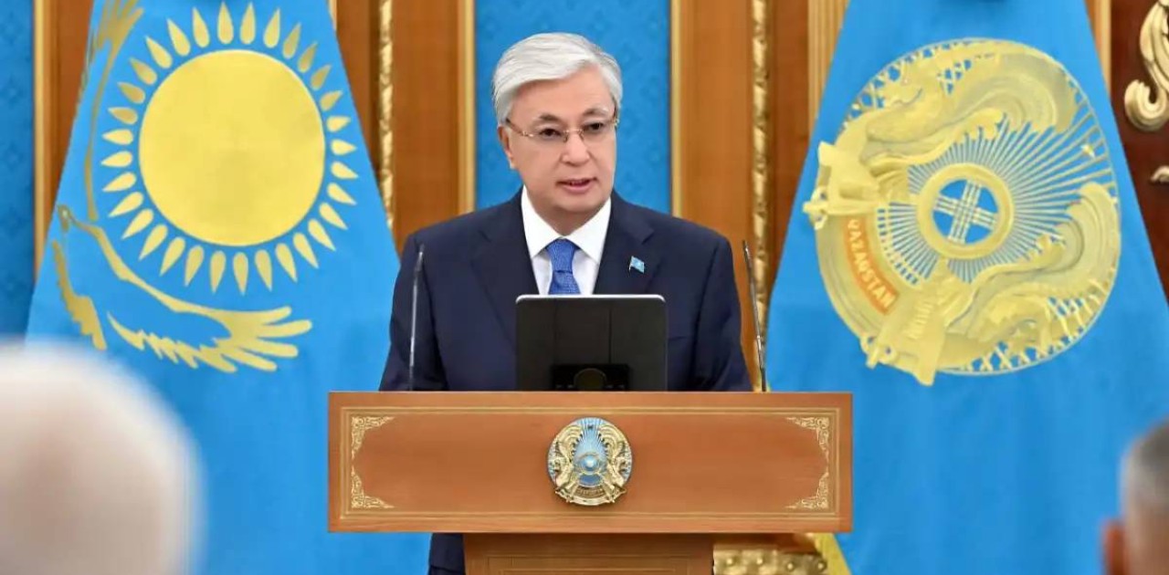 Мемлекет басшысы көлік саласының қызметкерлерін марапаттады