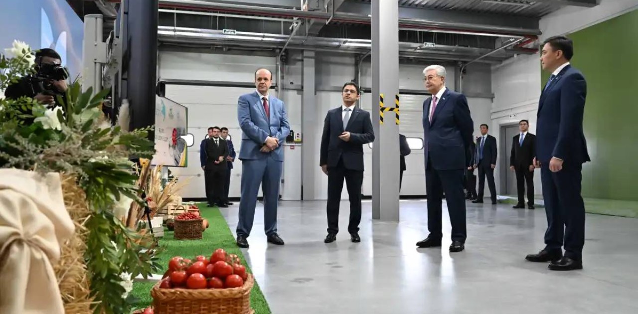 Президент Шымкенттегі бірқатар нысанды аралап көрді