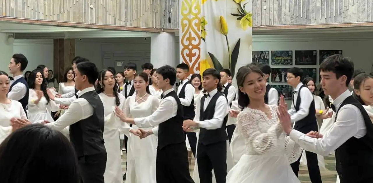 Елордада ханшайымдарға арналған ізгілік балы өтті