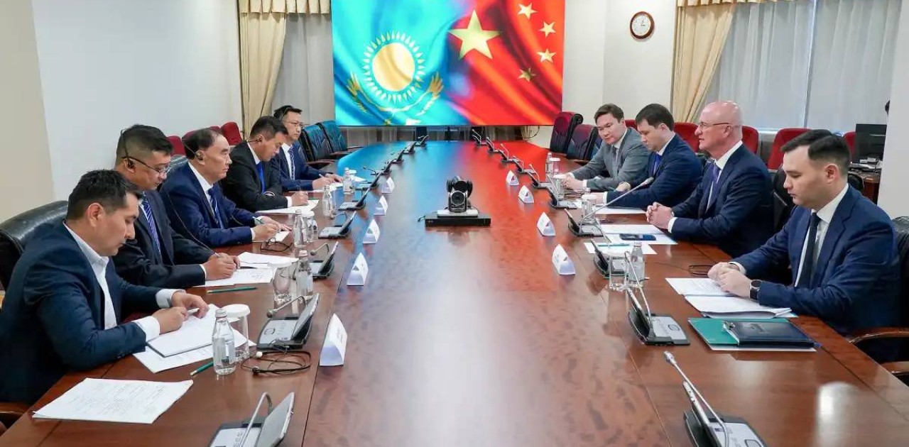 Роман Скляр Fufeng Group компания тобының президентімен кездесті