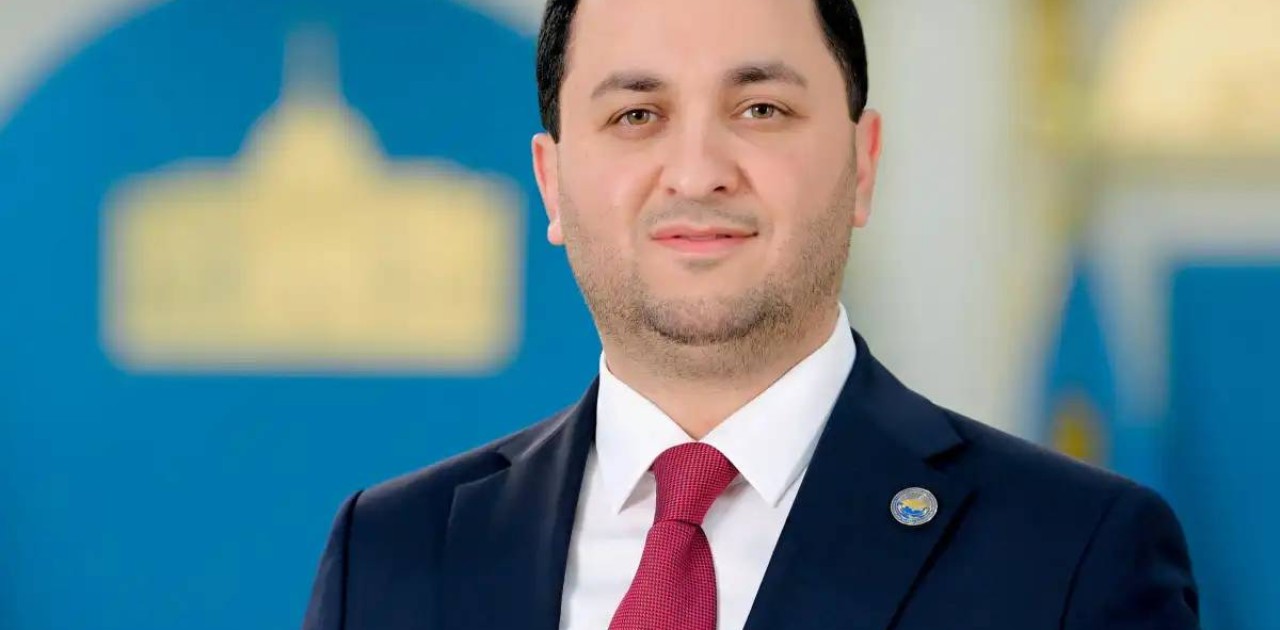 Қазақ елі деген қара шаңырақтың астында өмір сүріп жатқанымызға шүкірлік етеміз – Акбаржон Исмаилов