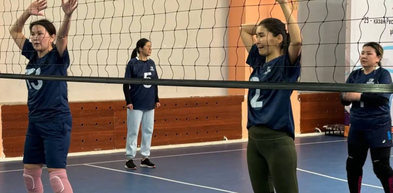 Астанада волейболдан әйелдер арасындағы сайыс өтіп жатыр