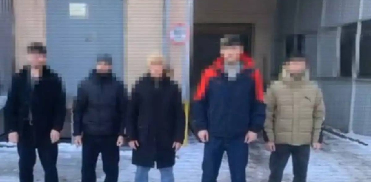 Қазақстанда заңсыз жүрген 1 240 шетелдік азамат елден шығарылды