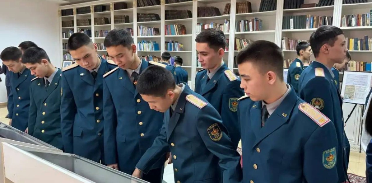 Астанада Жеңістің 80 жылдығына арналған көрме өтті