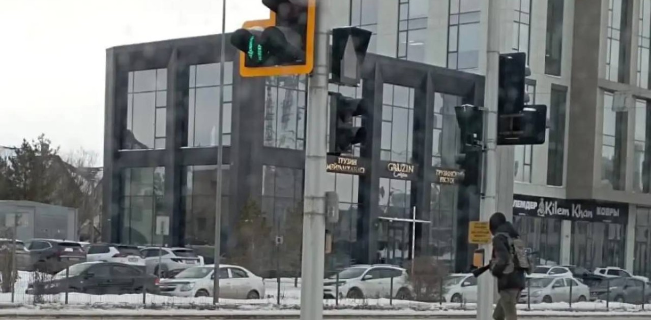 Астанада қолында ойыншық қаруы бар жасөспірім ұсталды