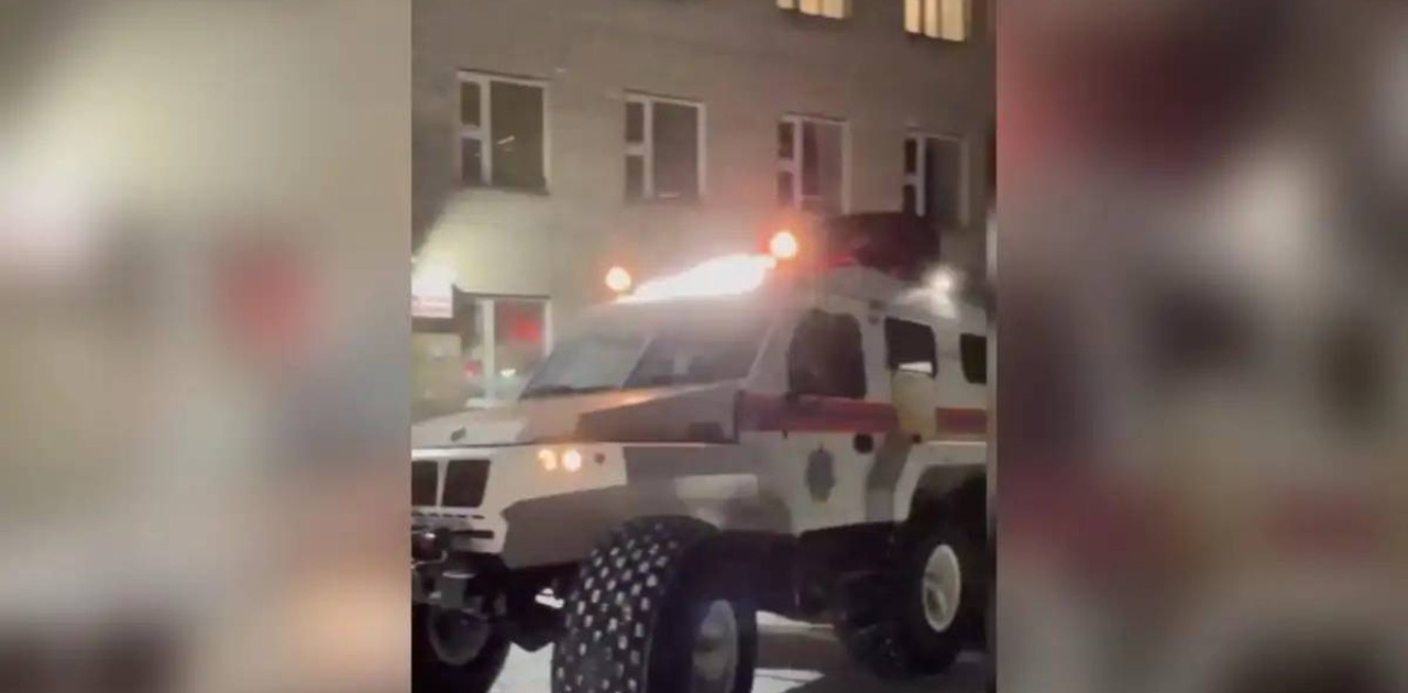 ТЖМ қызметкерлері 77 жастағы ақсақалды құтқарды