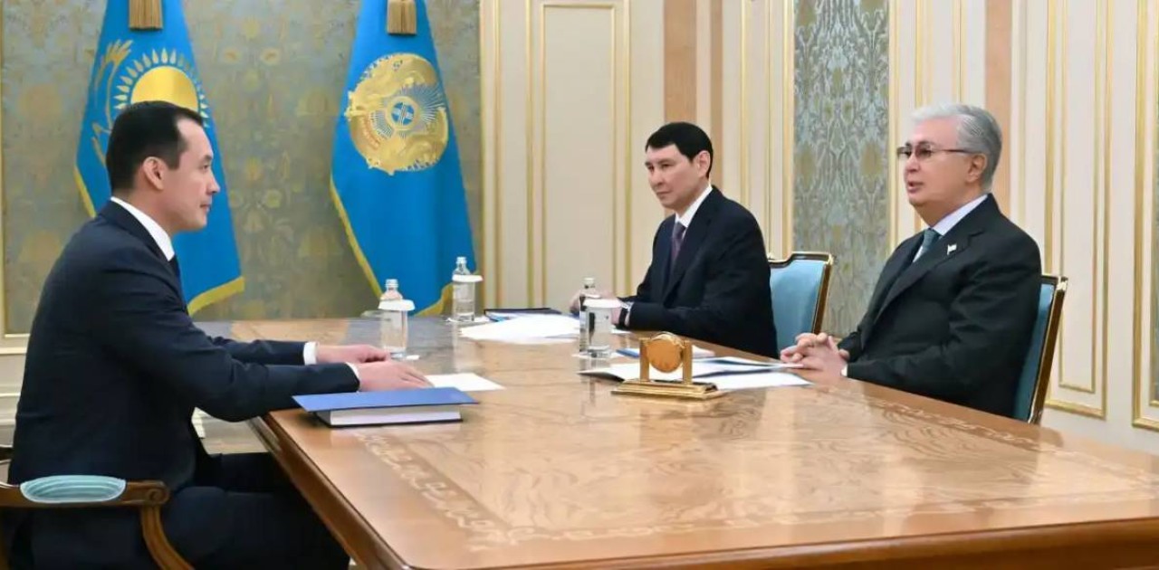 Президент «QazaqGaz» ҰК» АҚ басқарма төрағасы Санжар Жаркешовті қабылдады