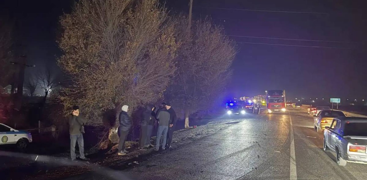 Түркістан облысында жол апатынан төрт адам қаза тапты