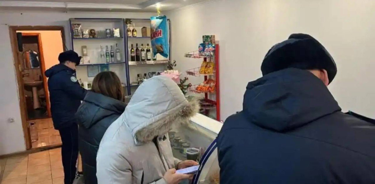 Астанада рейд барысында сауда орындары тексерілді