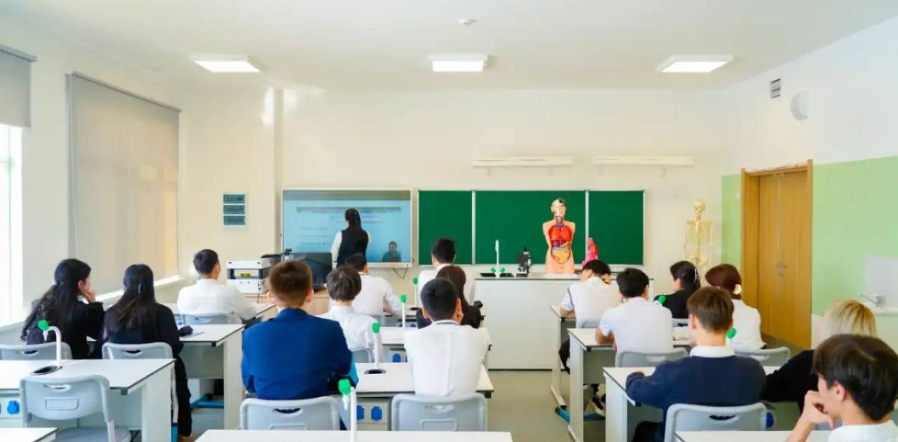 Жайлы мектепте оқушыларға барлық жағдай жасалған – ата-ана