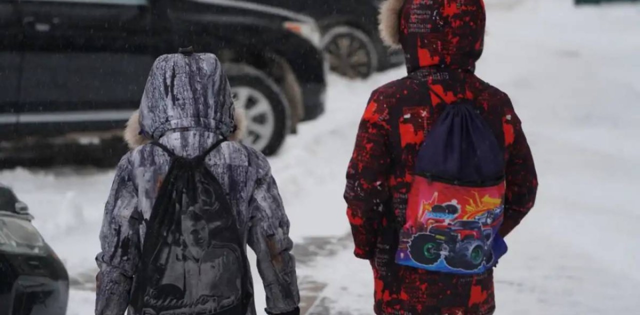 Елордалық оқушылар ертең де сабақты онлайн оқиды