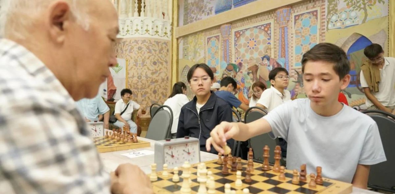 Астанада шахматтан ардагерлер мен жастар тәжірибе алмасты