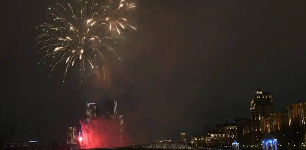 Астанада мерекелік отшашуды 50 мыңнан астам адам тамашалады