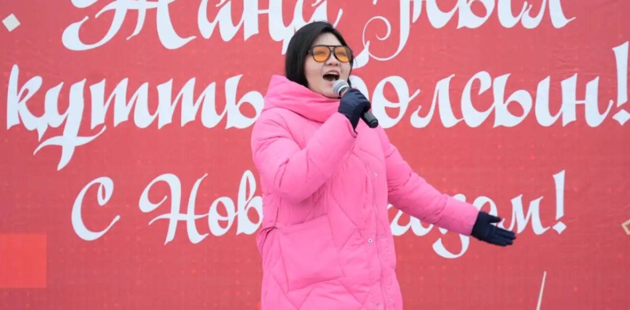 Елордадағы «Өндіріс» тұрғын алабында жаңа жылдық концерт ұйымдастырылды