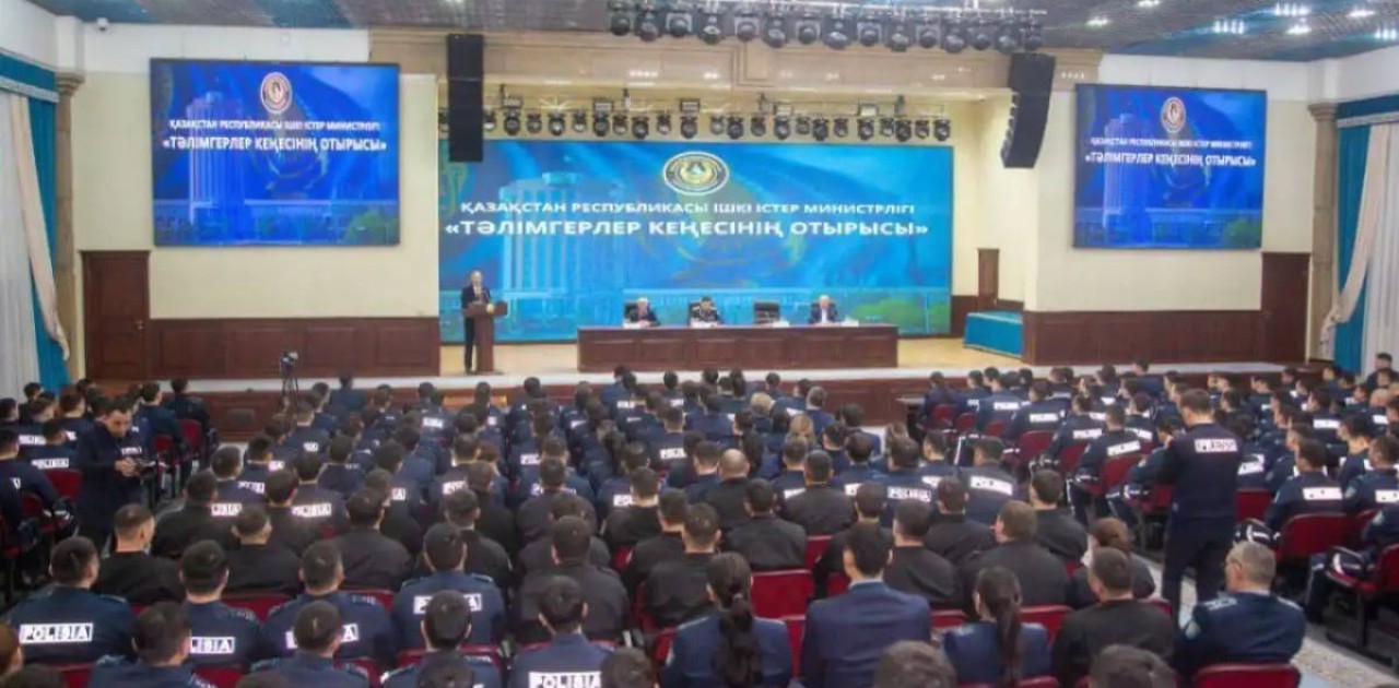 Ішкі істер министрлігінде тәлімгерлер кеңесінің отырысы өтті