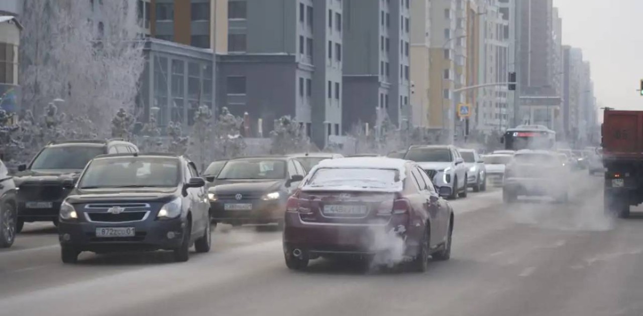 Көлікті 5 минуттан артық қыздырсаңыз, айыппұл салына ма? – ІІМ жауабы