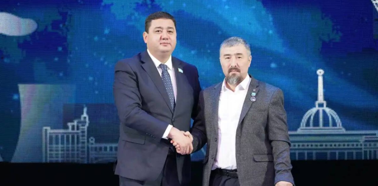 Ерлан Каналимов энергетика саласының қызметкерлерін құттықтады