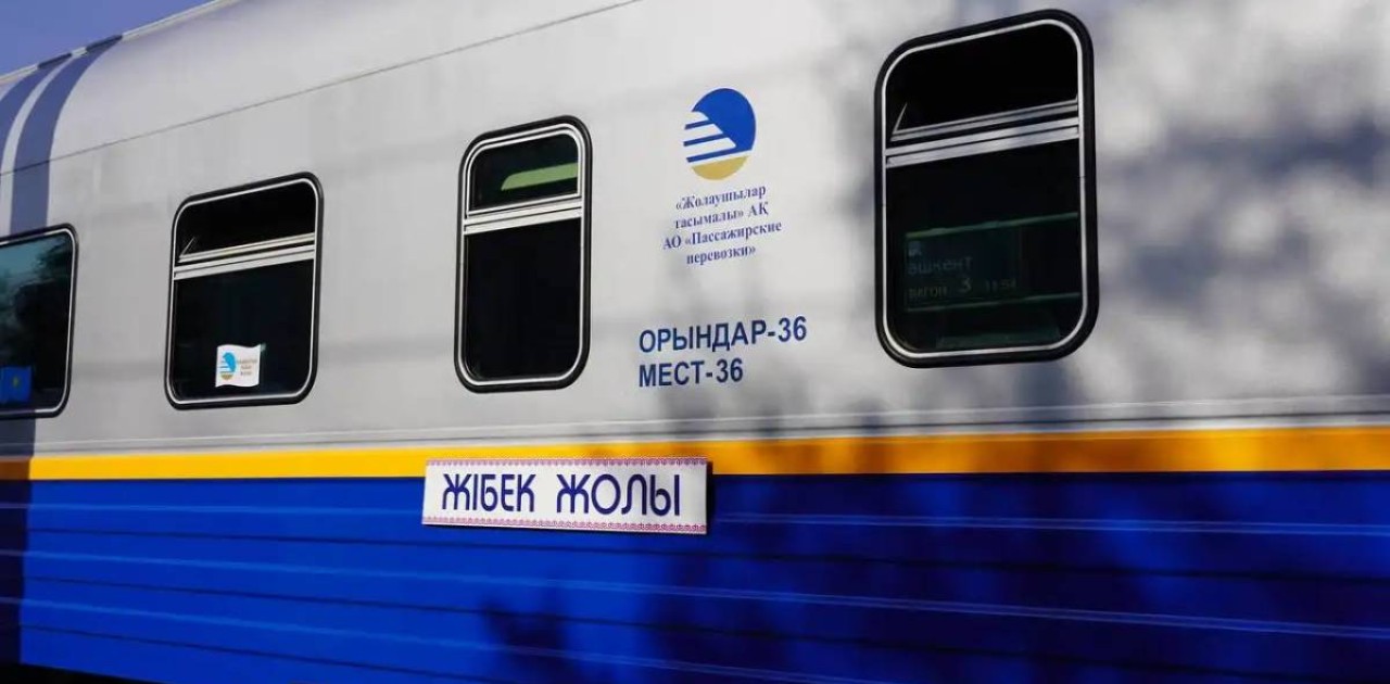 Туристік пойыз Қазақстан мен Өзбекстан арасындағы кезекті сапарына аттанды