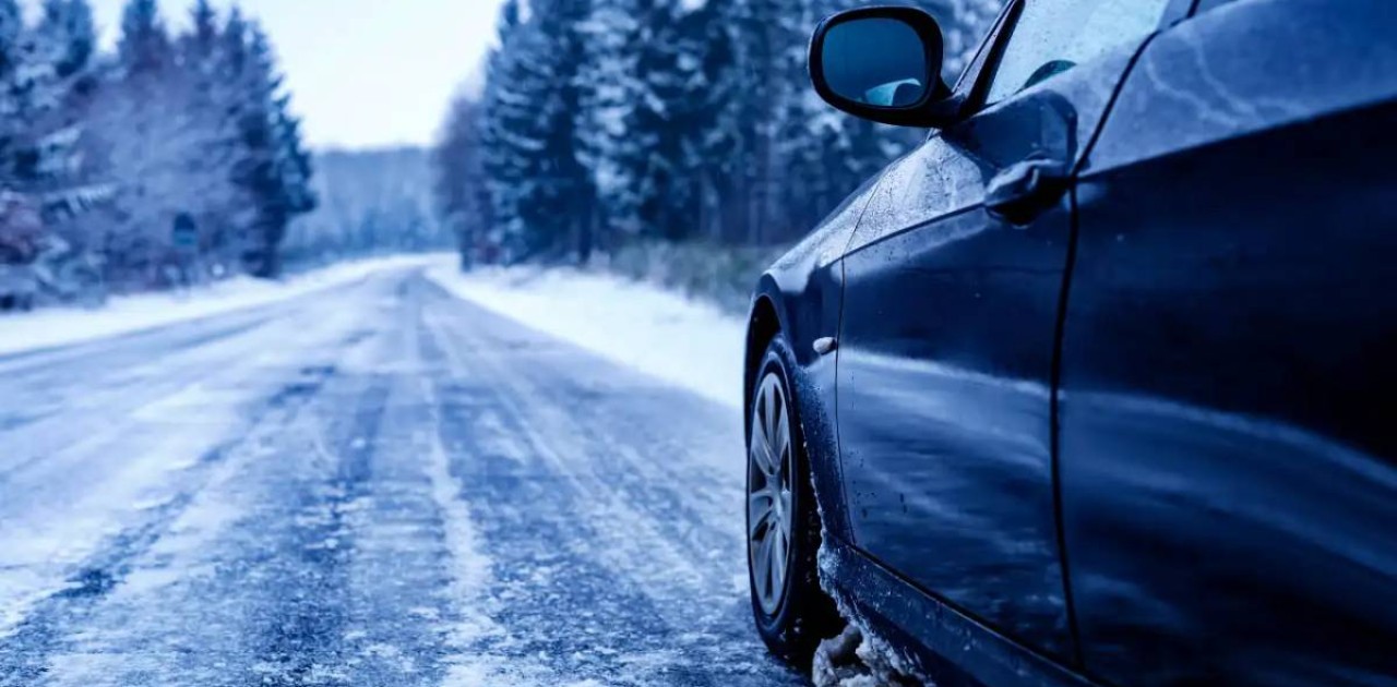 ТЖМ қызметкерлері көлік тізгіндеген  жүргізушіні құтқарды