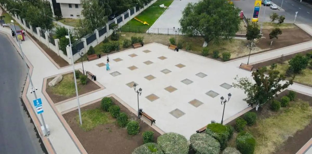 Астананың Нұра ауданында аулаларды безендіру бойынша байқау басталды