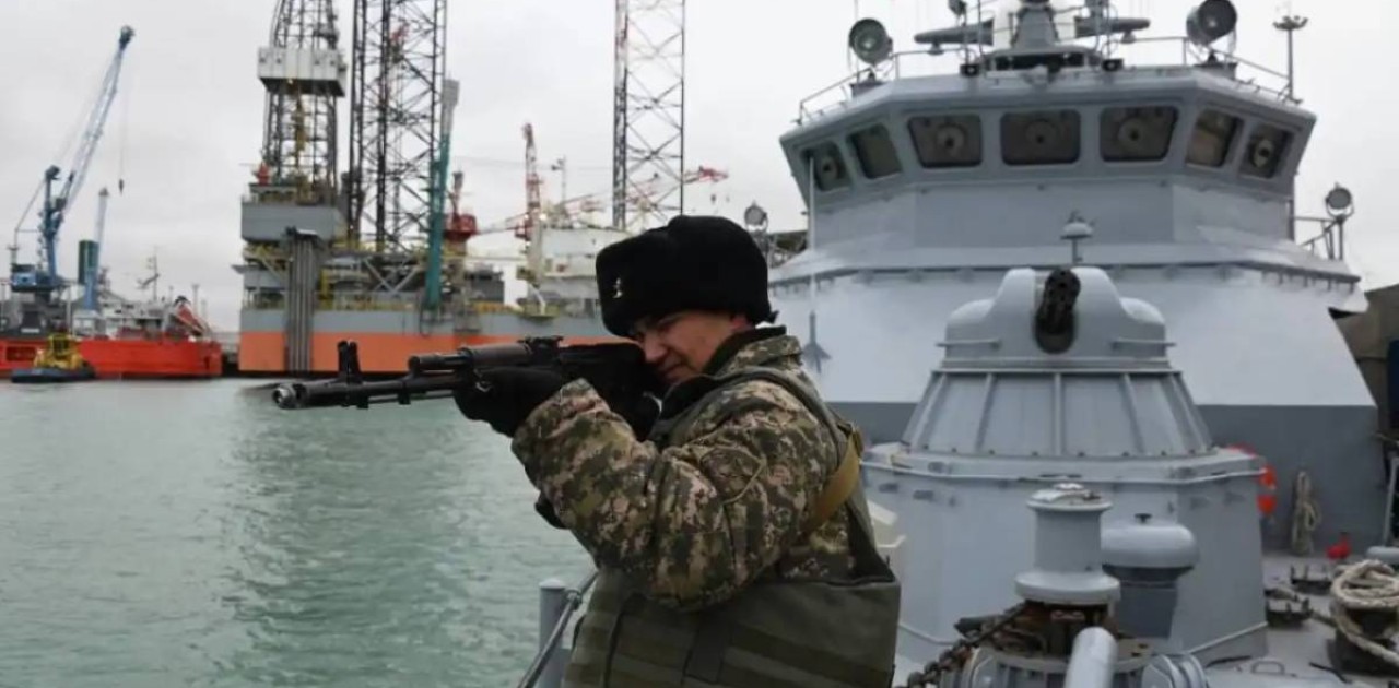 Ақтау гарнизонында әскери теңізшілер дабыл арқылы көтерілді