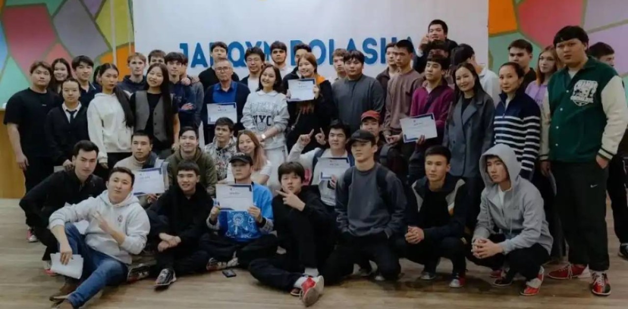 Jarqyn bolashaq жастарға лудомания мен алаяқтықтан құтылуға көмектеседі