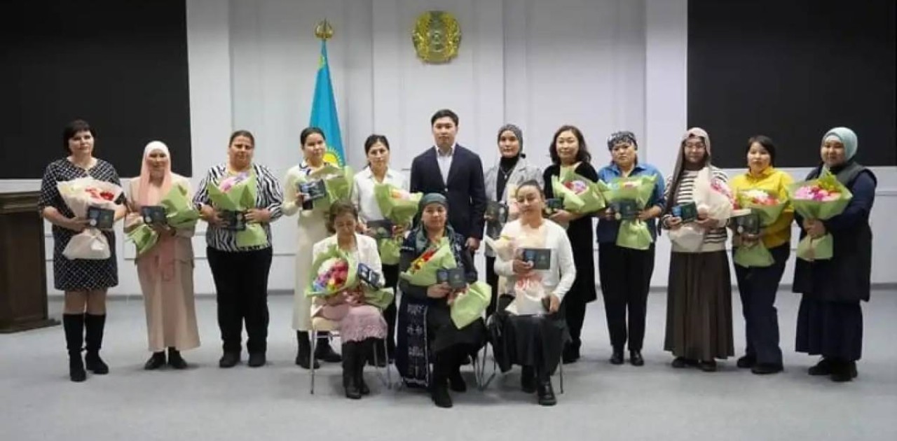 Сарыарқа ауданында көпбалалы аналарға құрмет көрсетілді