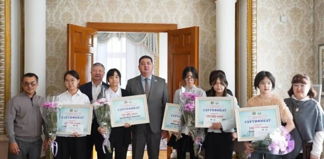 Бүгін балалар арасындағы сурет байқауының жеңімпаздарын марапаттадық - Ерлан Каналимов