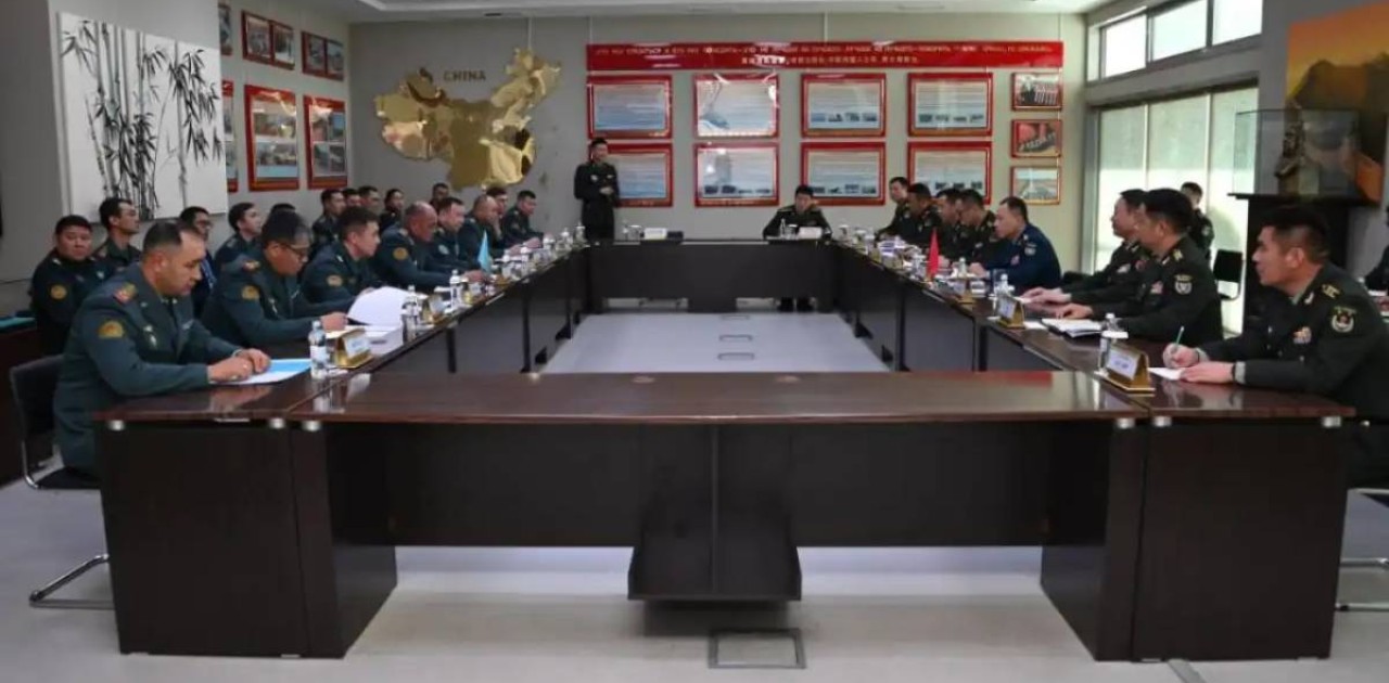Қазақстанға Қытайдың әскери делегациясы келді