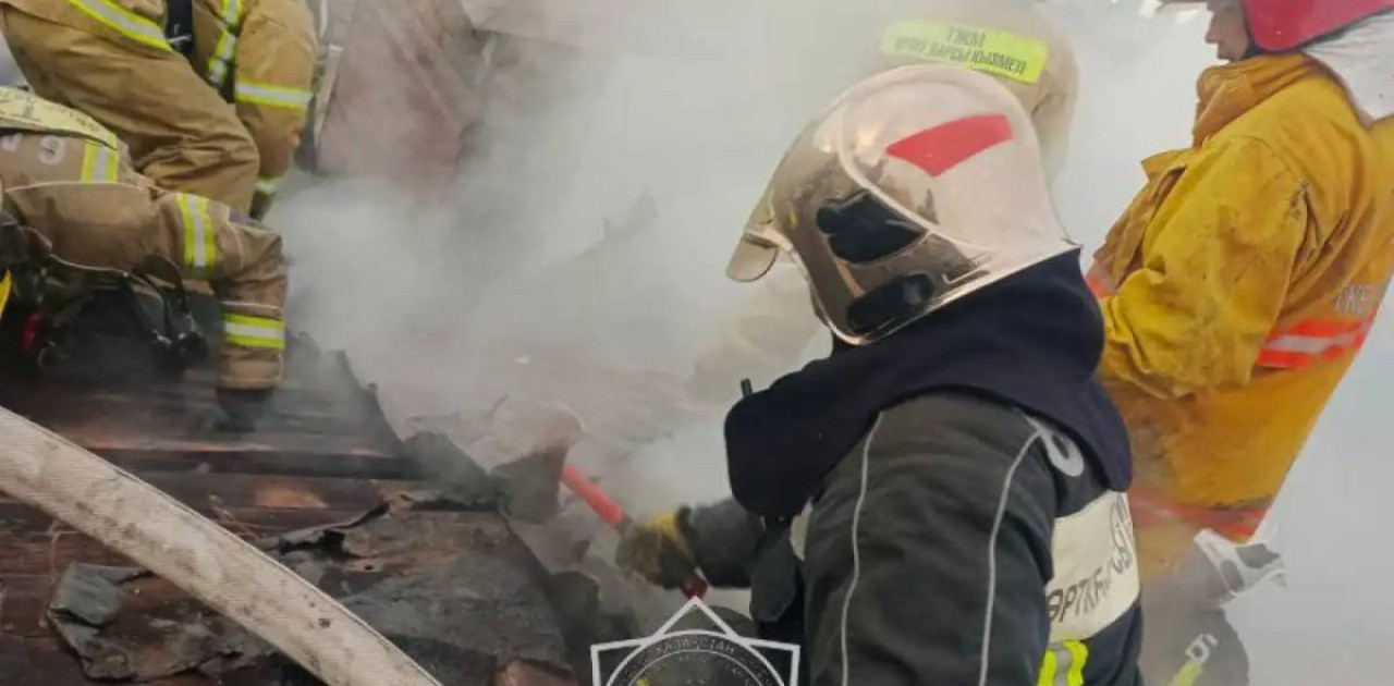 ТЖМ қызметкерлері коттеджден шыққан  өртті сөндірді