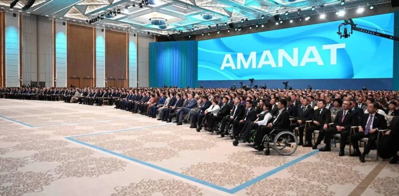 Балаларды гаджеттердің құрсауында қалдыруға болмайды - Тоқаев