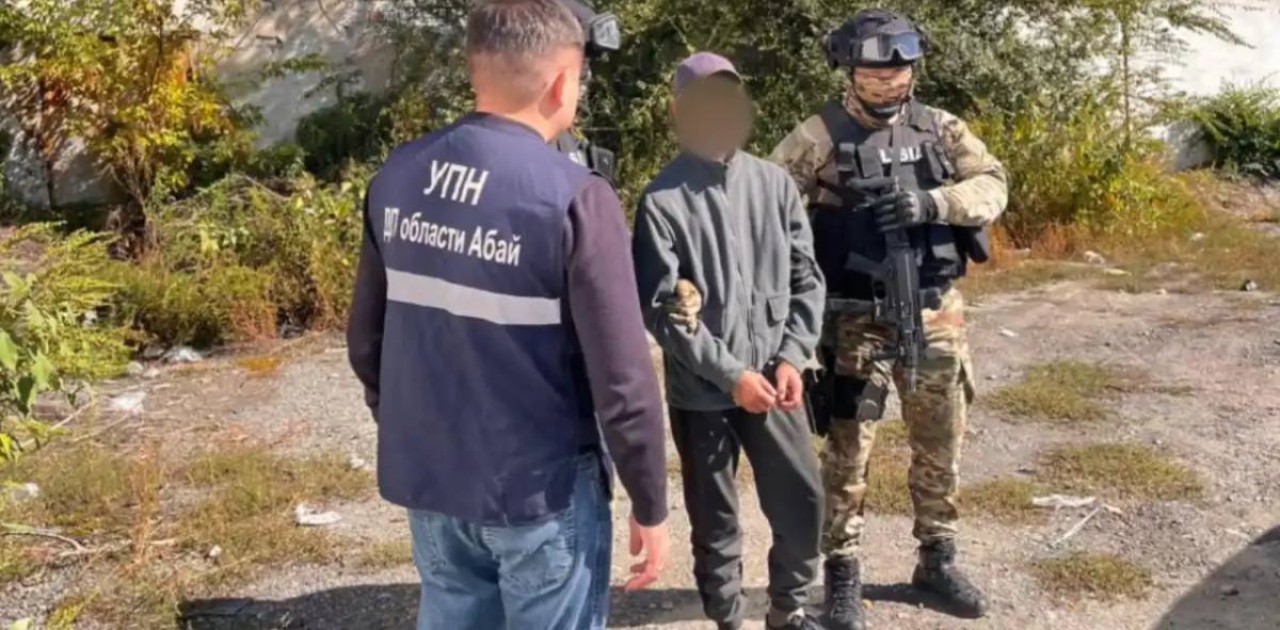 Абай облысында полиция 10 млн теңгенің есірткісі бар қойманы анықтады