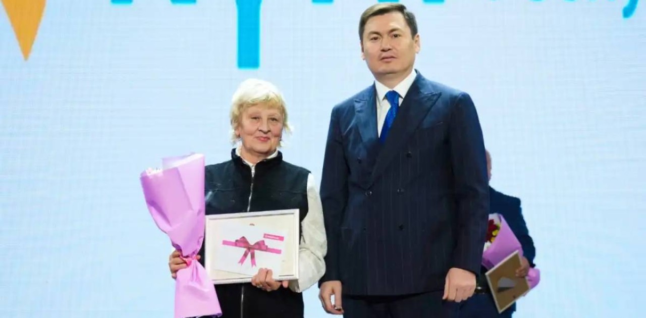 «Еңбек күні»: Елордада еңбек үздіктері марапатталды