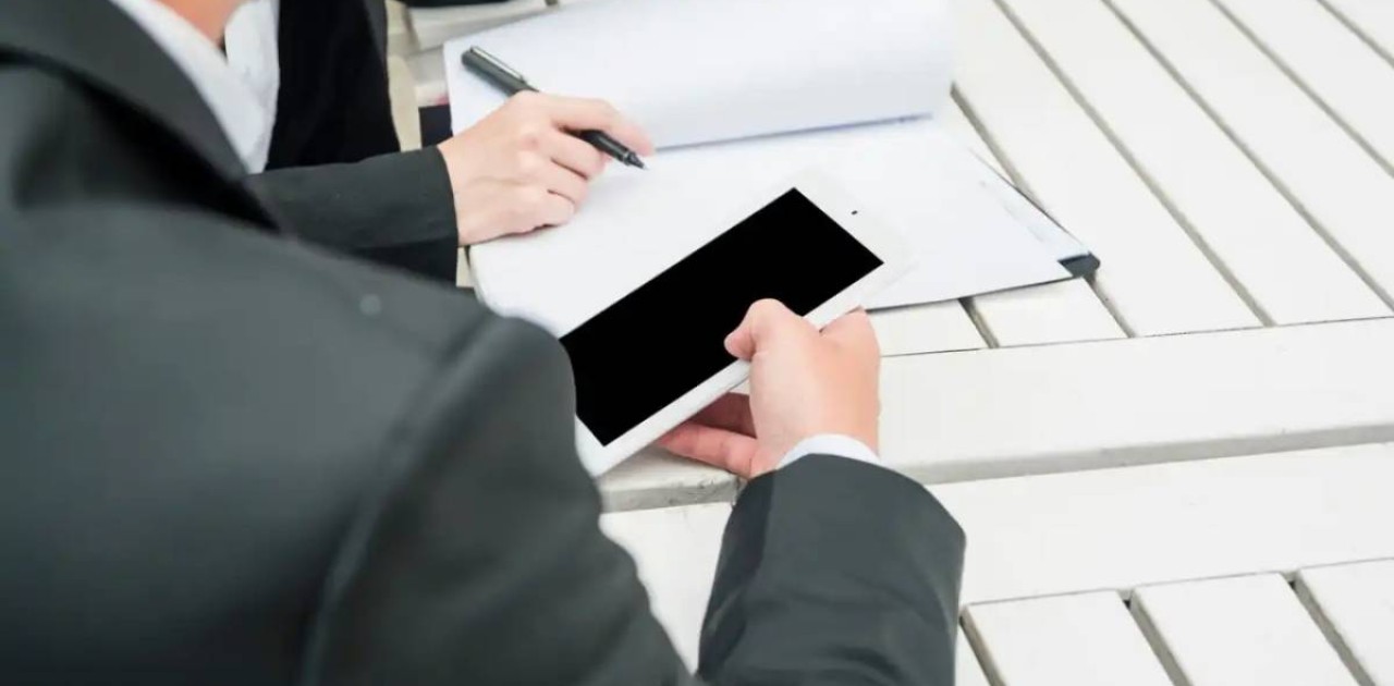 Елге қызмет ету – мінезден