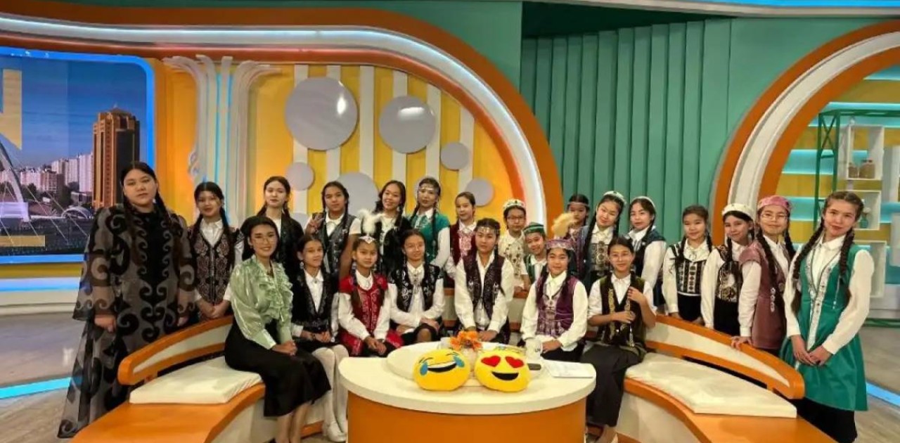 Елордада  оқушылар арасында «Бұрымды қыз» челленджі басталды