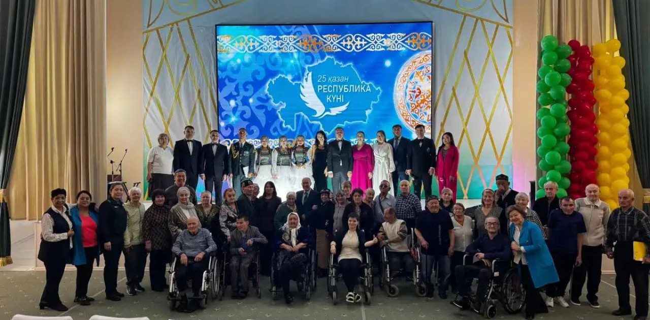 Елордадағы «Шарапат» орталығында Республика күніне арналған іс-шара өтті