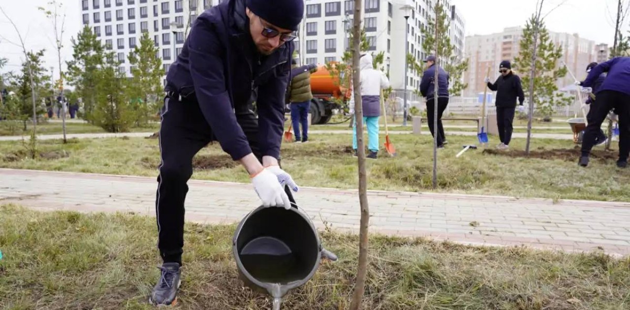 Астанадағы «Көктал» саябағында 300-ден аса түп ағаш отырғызылды