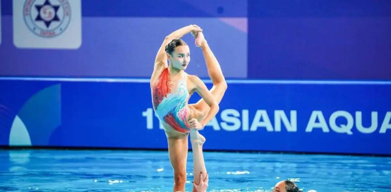 Әртістік жүзу: Азия чемпионатының алғашқы күнінде елордалық арулар топ жарды