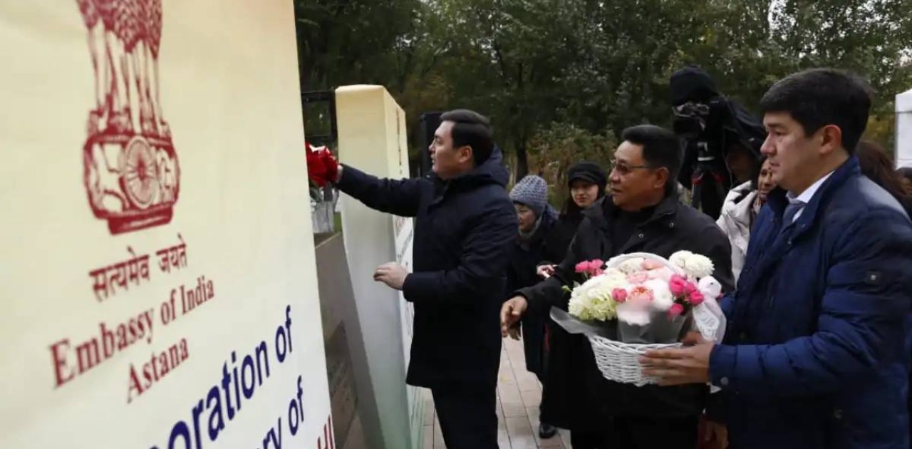 Астанада Махатма Гандидің 156 жылдығы аталып өтті