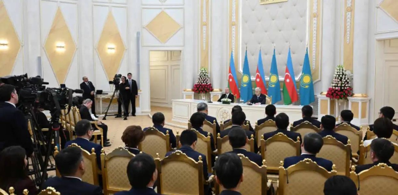 Қазақстан мен Әзербайжан президенттері брифинг өткізді