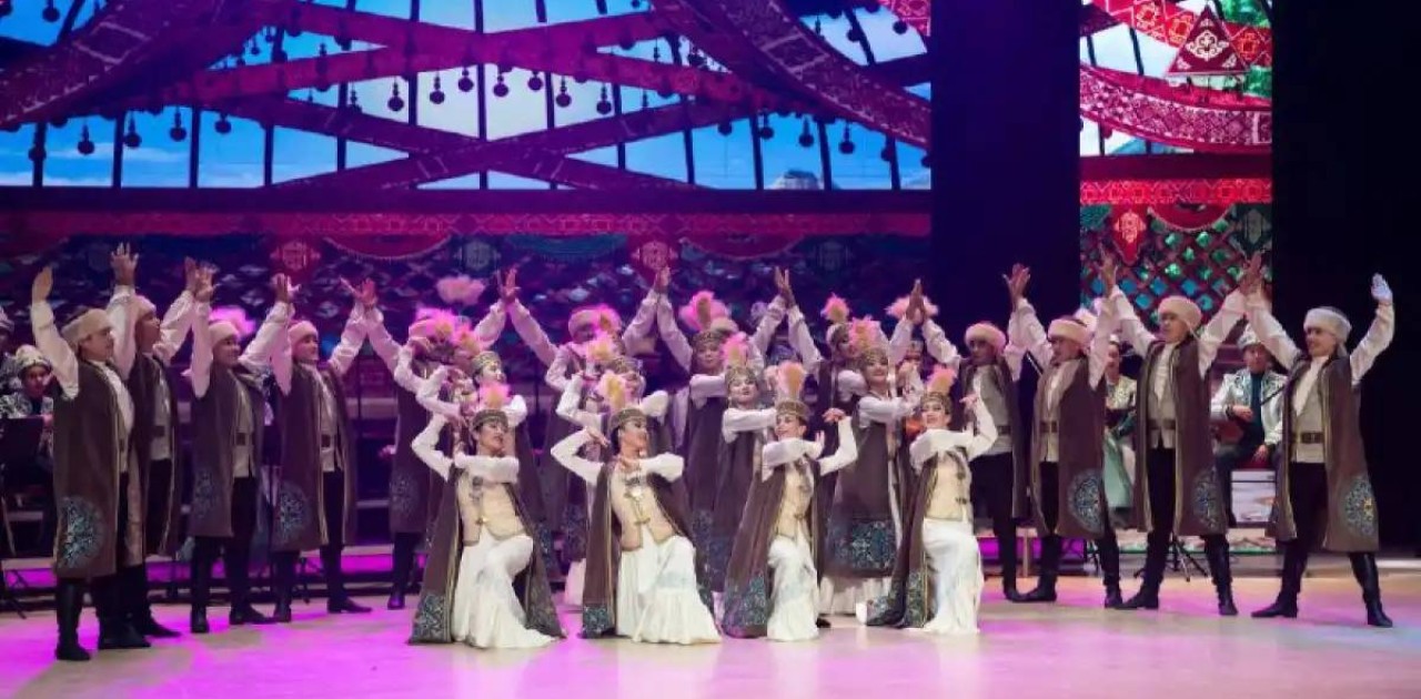 «Салтанат» би ансамблі гастрольдік сапармен Петропавлға барады