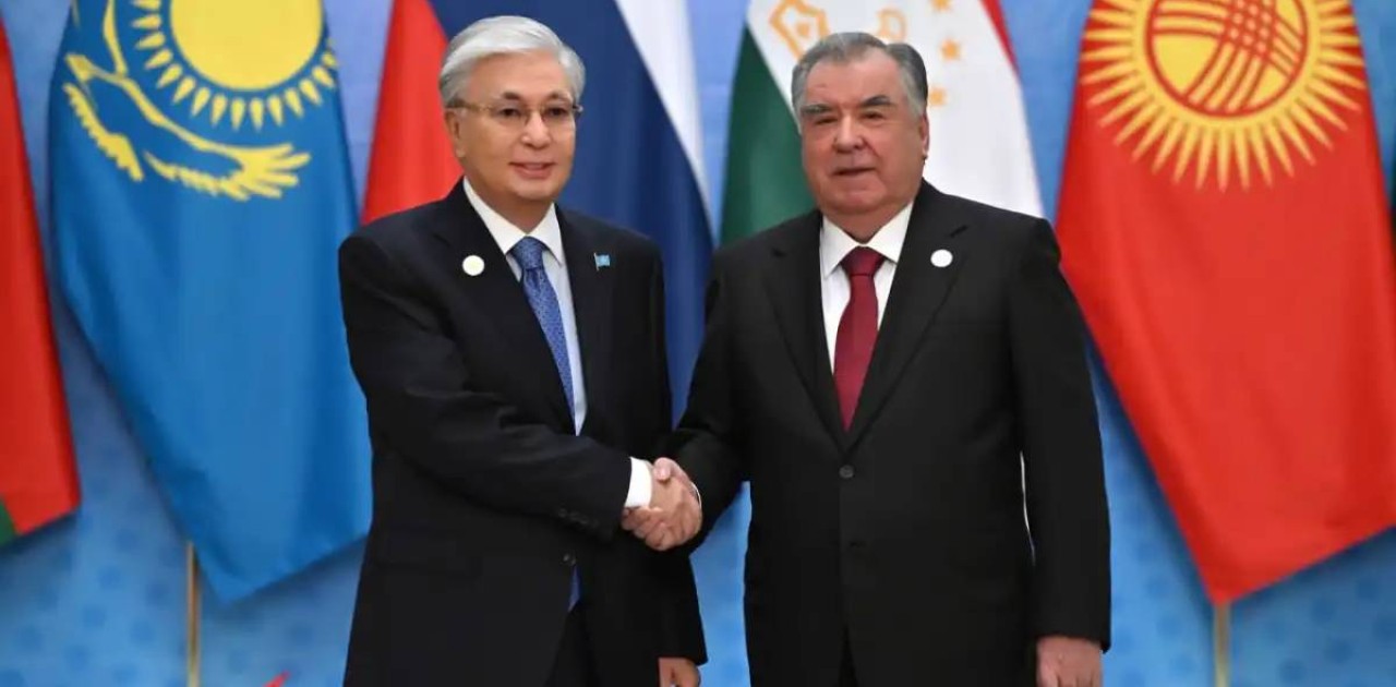 Мемлекет басшысы Душанбедегі Ұлттар сарайына барды