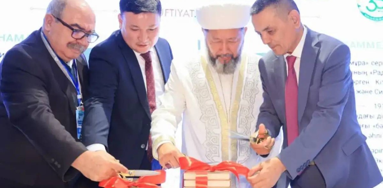 Түркістанда Қожа Ахмет Яссауидің «Құдіретнама» еңбегі алғаш рет қазақ тілінде жарық көрді