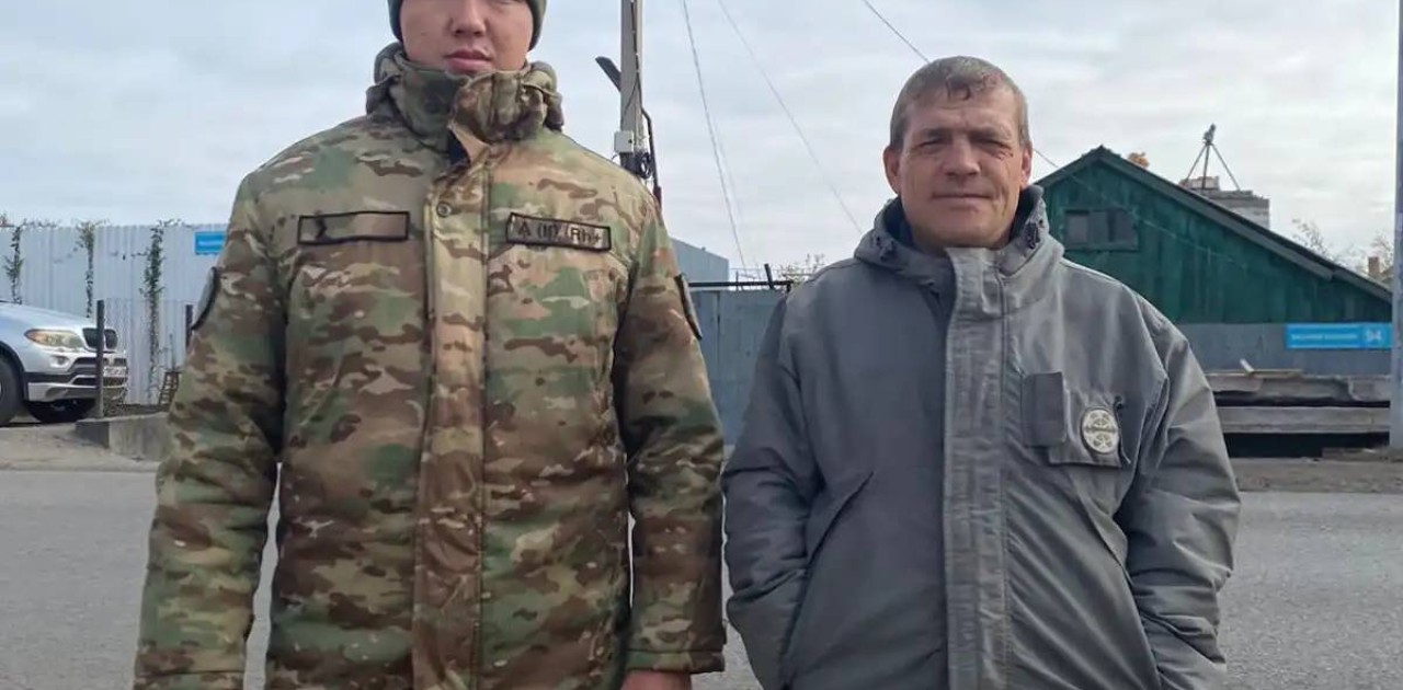 Ұлттық ұлан сарбаздары суға батып бара жатқан балықшыны құтқарды