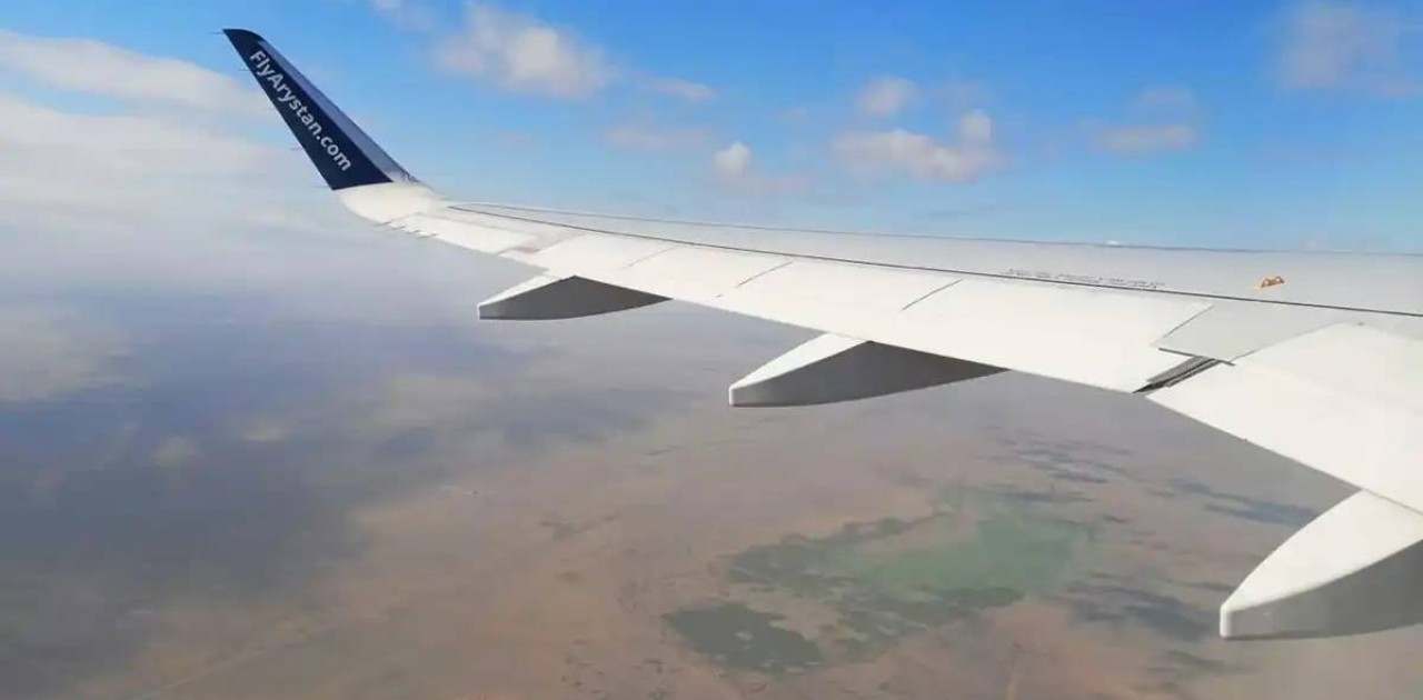 Qazaq Air әуе компаниясының пилоттары жалақы көтеру туралы талап қойды