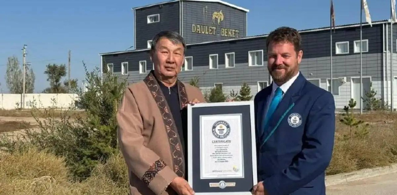 Мың түйеден құралған керуен Гиннестің рекордтар кітабына енді