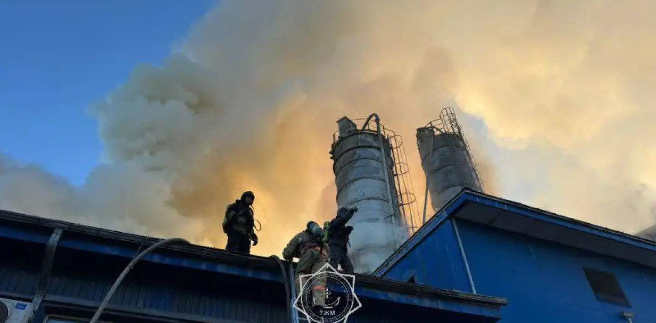 Астанада цехтан өрт шықты (ФОТО, ВИДЕО)