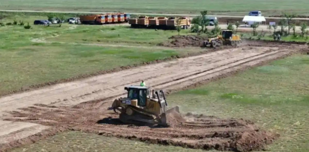 «Өңірлердің дамуына серпін береді»: «Астана – Ырғыз» автожолының құрылысы талқыланды